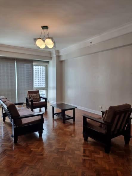 Salcedo Village, Makati