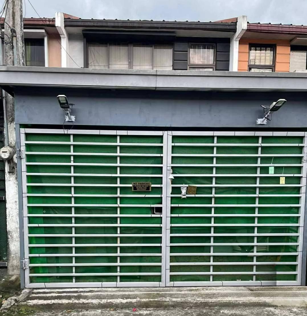 克拉克自由港区, 安赫莱斯